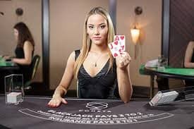 Sistem poin Program Loyalitas djarum4d dengan berbagai tingkat reward